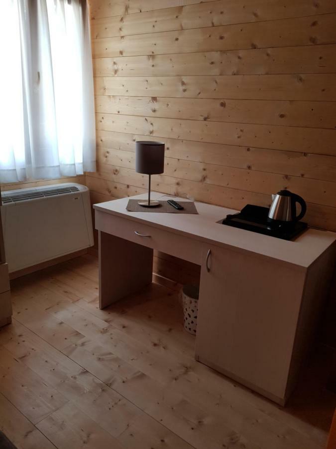 Lorica Suite Lago Exterior foto